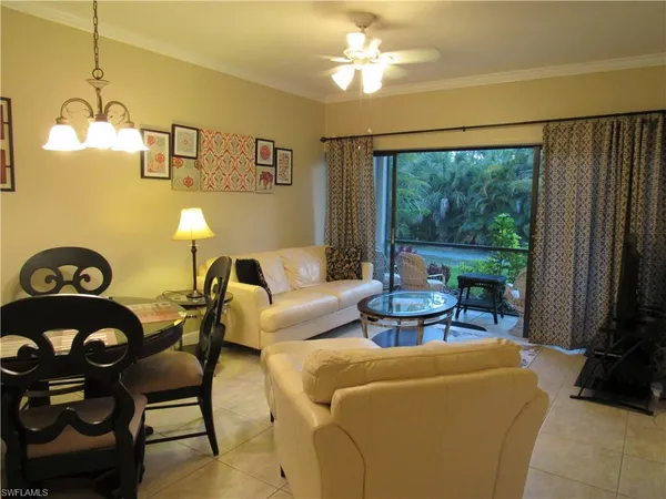 $2,200 | 3323 Olympic Drive, Unit 716, Naples, FL 34105