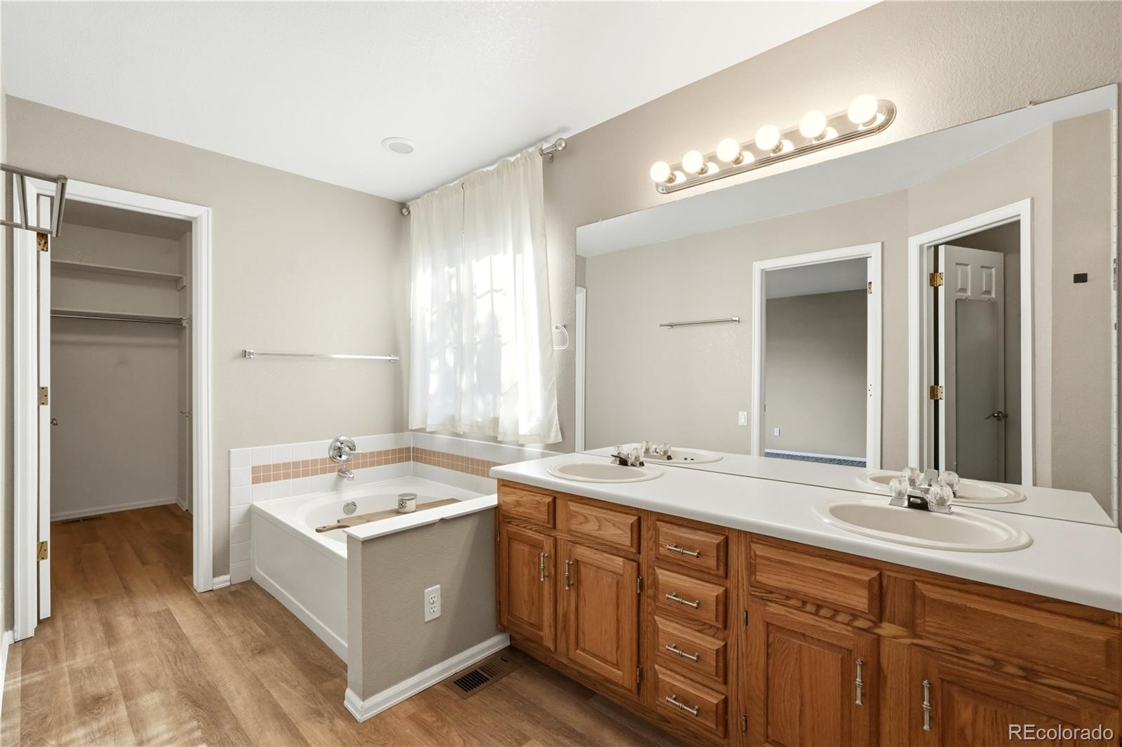 3143 White Oak Street Highlands Ranch, CO 80129 - Photo 22 of 49