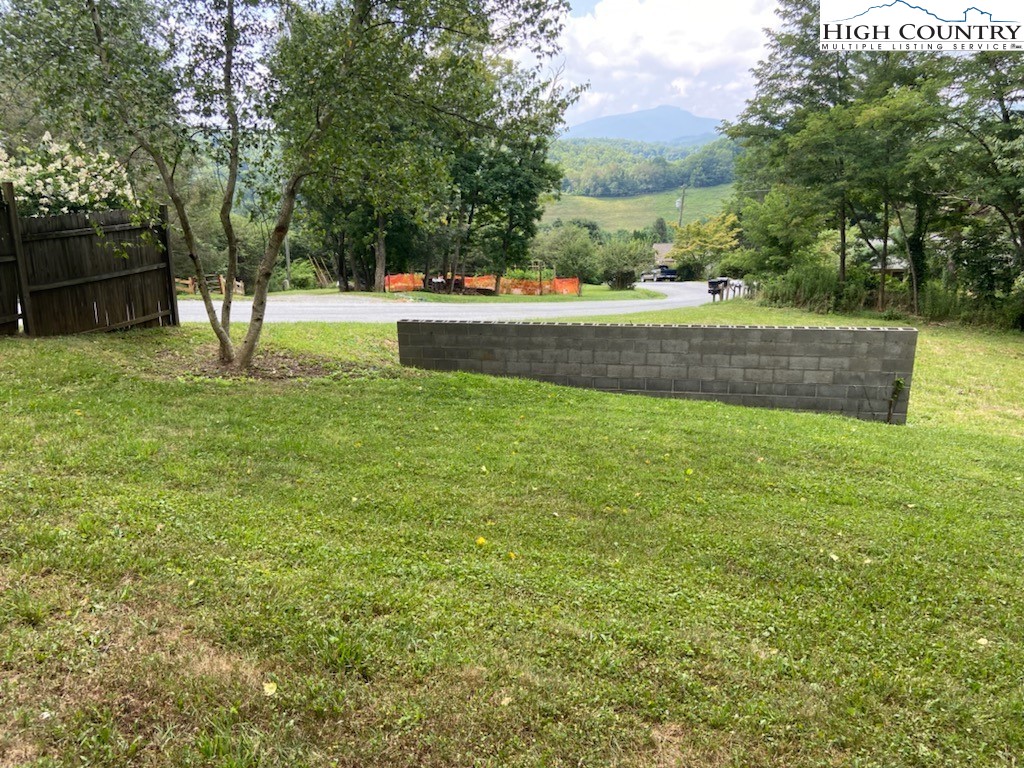 297 Lynn Hill Road Boone, NC 28607 - Photo 8 of 17 Gallery Image 8