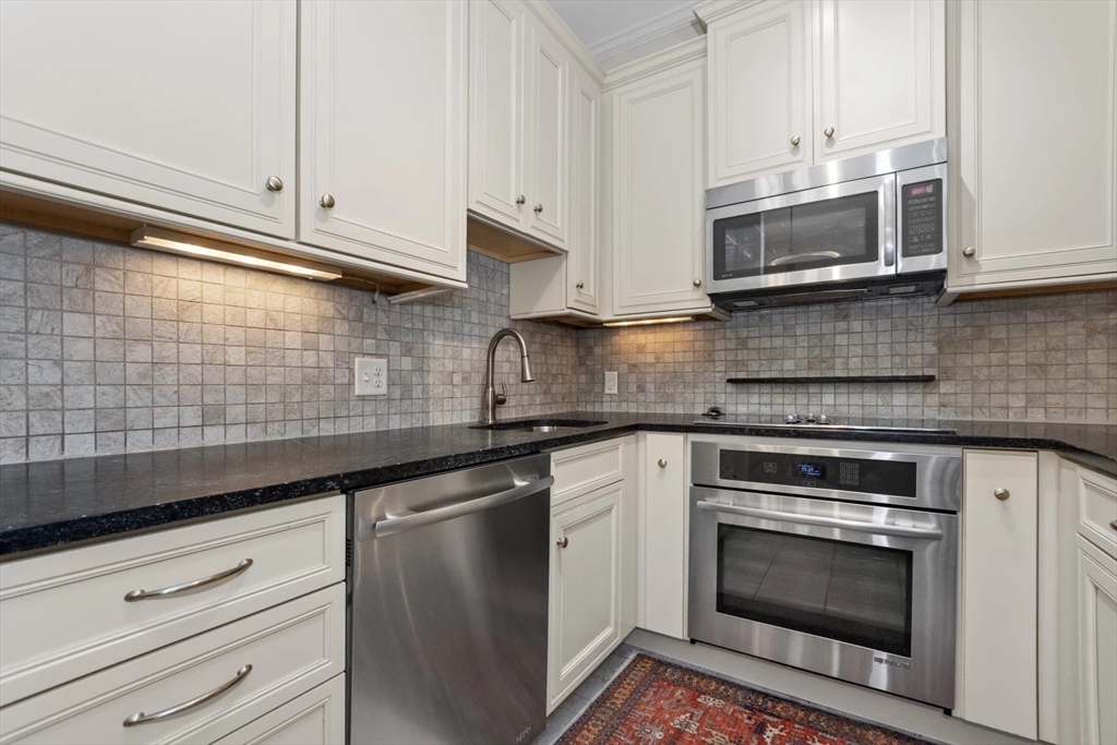 280 Commonwealth Avenue, Unit 108 Boston, MA 02116 - Photo 5 of 11