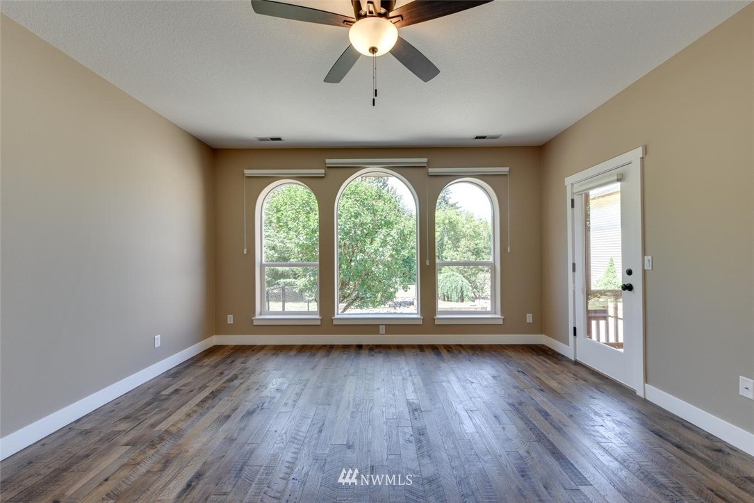 8317 Northeast Sorenson Road La Center, WA 98629 - Photo 15 of 35 Gallery Image 15