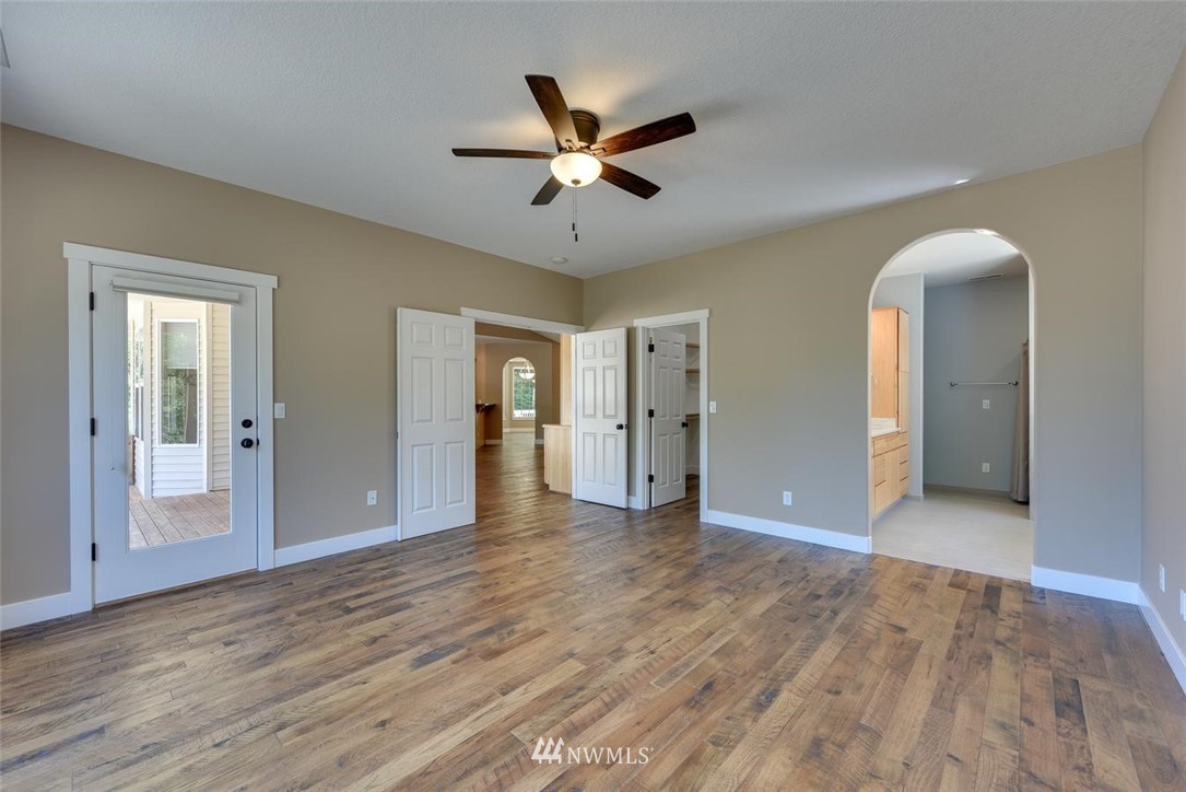 8317 Northeast Sorenson Road La Center, WA 98629 - Photo 16 of 35 Gallery Image 16