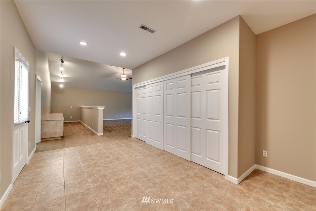 8317 Northeast Sorenson Road La Center, WA 98629 - Photo 24 of 35 Gallery Image 24