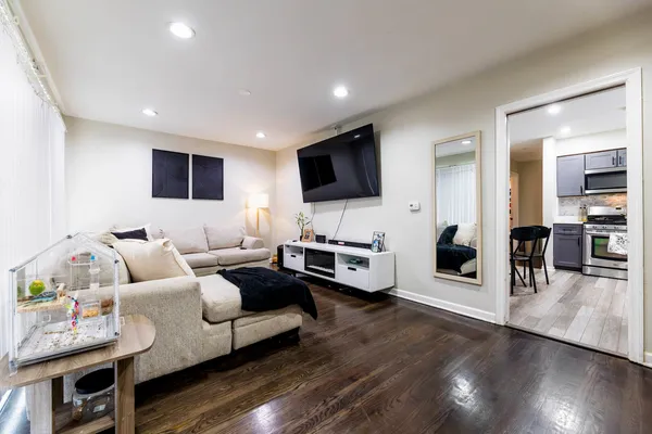 $314,900 | 7124 South Kedzie Avenue, Chicago, IL 60629