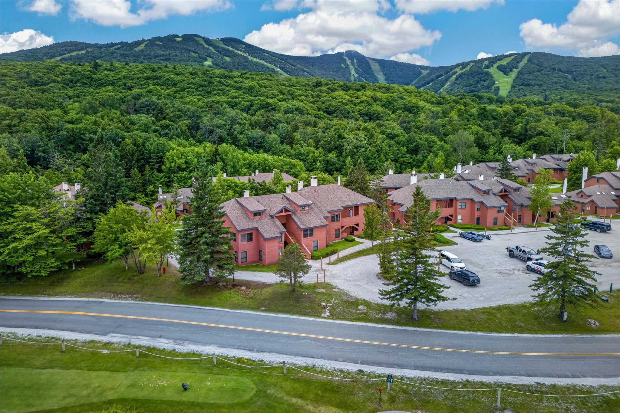 528 East Mountain Road, Unit #62 Killington, VT 05751 - Photo 2 of 56