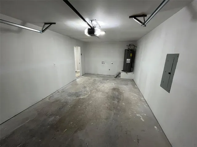 $1,900 | 3840 Scarsdale Lane, Dallas, TX 75227