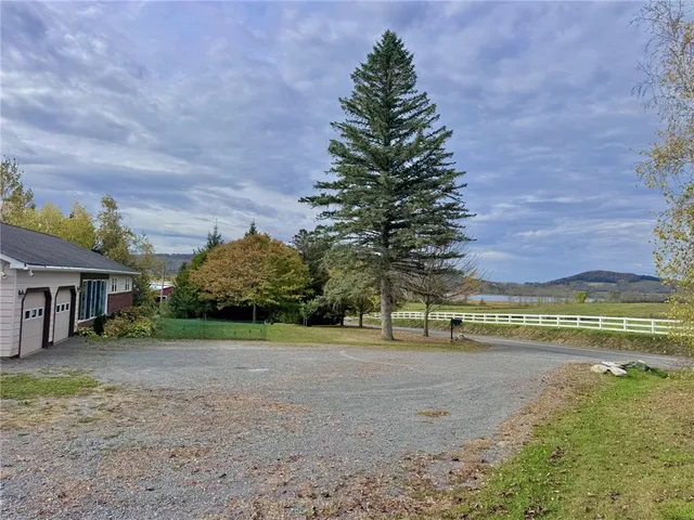 $325,000 | 290 Little Lakes Road, Warren, NY 13439