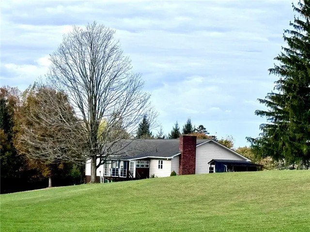 $325,000 | 290 Little Lakes Road, Warren, NY 13439