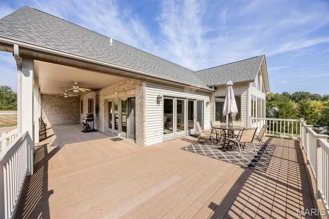 $785,000 | 71 Josiah Lane, Millstadt, IL 62260