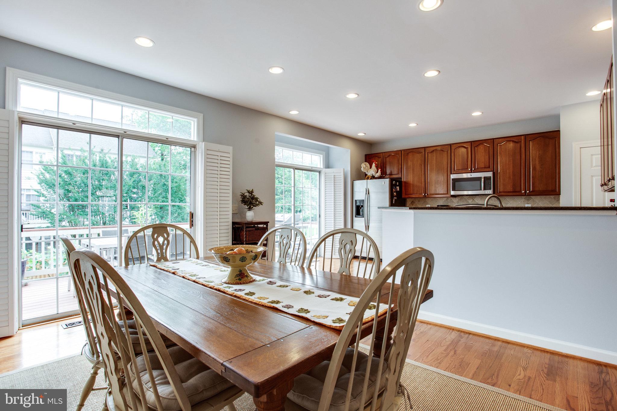 136 Roland Court Southwest Vienna, VA 22180 - Photo 20 of 67 Breakfast Room with sliding doors to the deck!