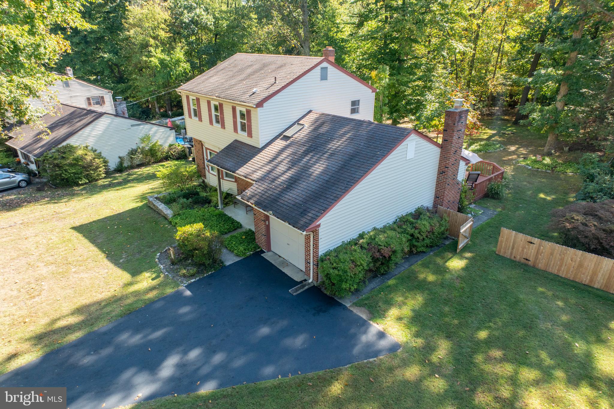 424 Devon Drive Exton, PA 19341 - Photo 2 of 41