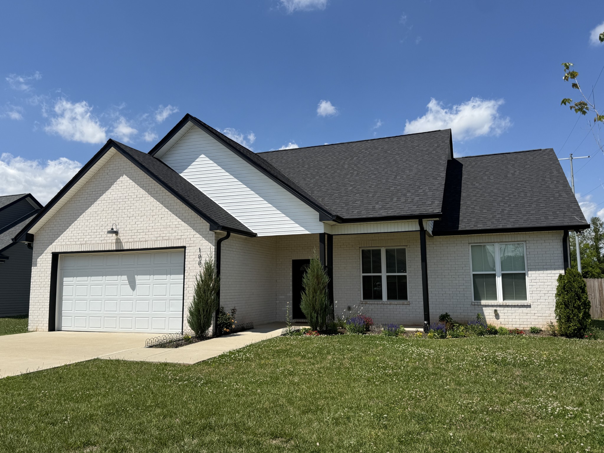 100 Burley Way Portland, TN 37148 - Photo 3 of 40