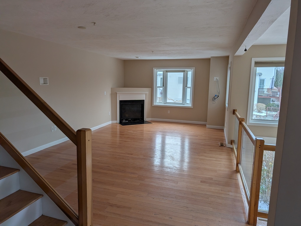 285 America Boulevard, Unit 285 Ashland, MA 01721 - Photo 4 of 18