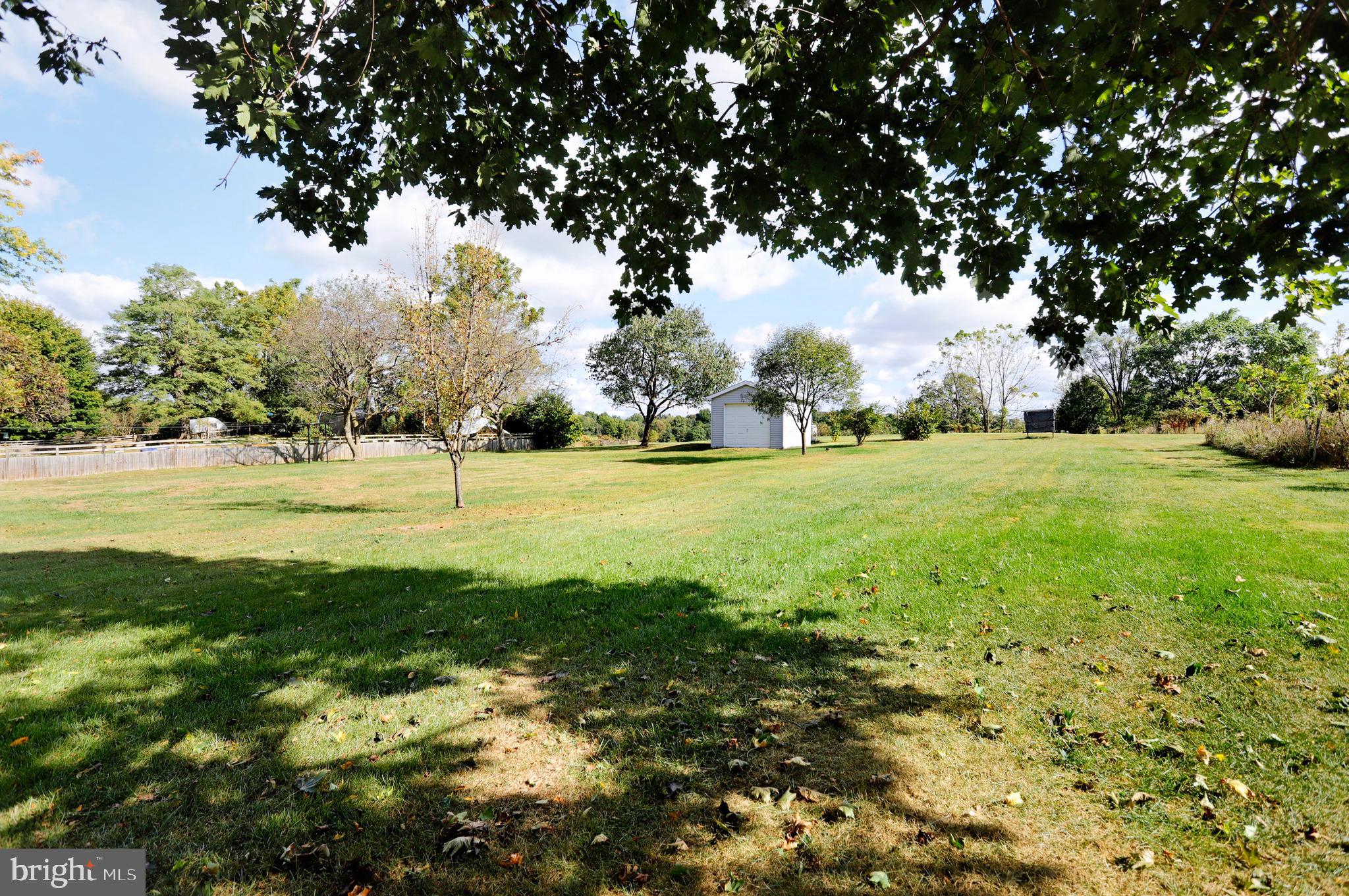 1948 Day Road Hagerstown, MD 21740 - Photo 23 of 25 Back yard