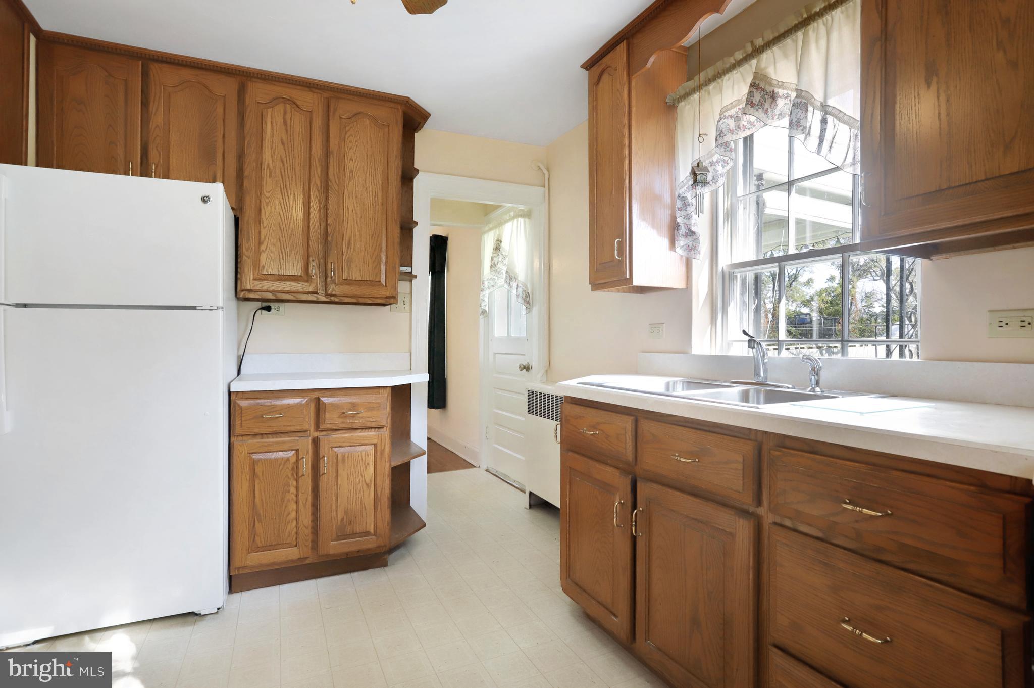 1948 Day Road Hagerstown, MD 21740 - Photo 9 of 25 Kitchen