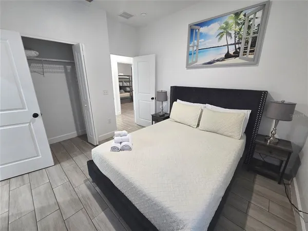 $2,295 | 4663 Conley Street, Orlando, FL 32811