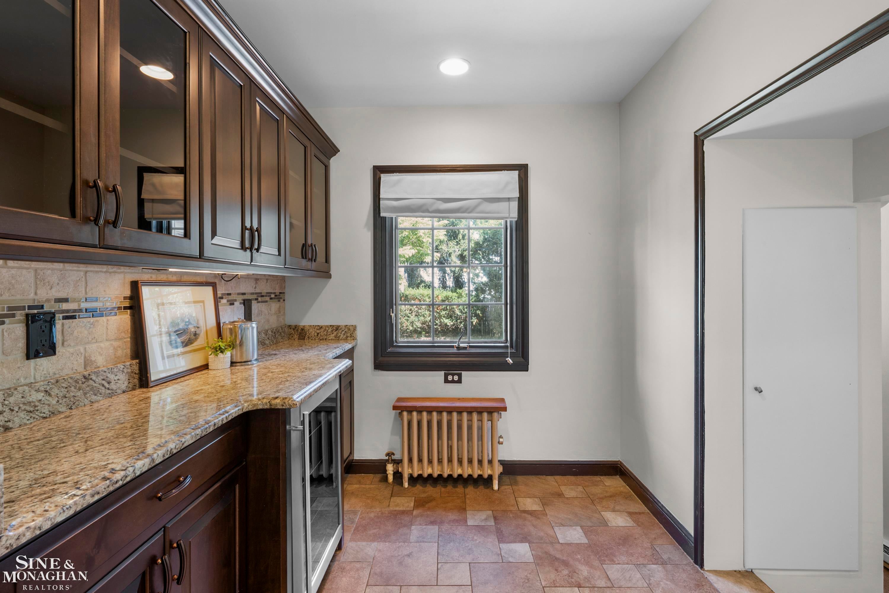818 Cadieux Road Grosse Pointe, MI 48230 - Photo 21 of 41 Gallery Image 21