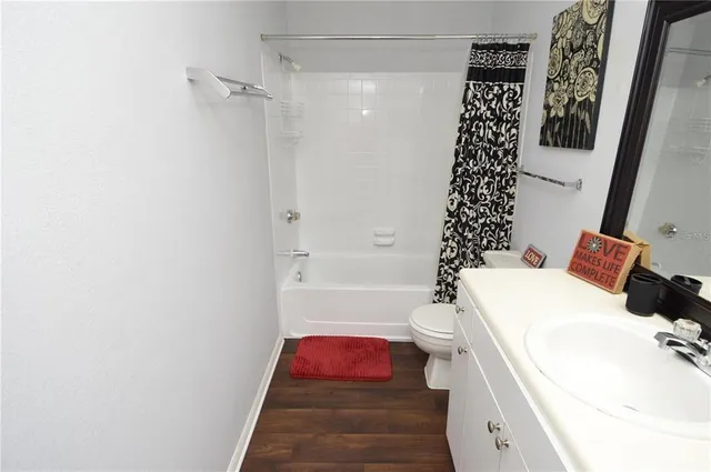 $165,000 | 8718 Mallard Reserve Drive, Unit 104, Tampa, FL 33614