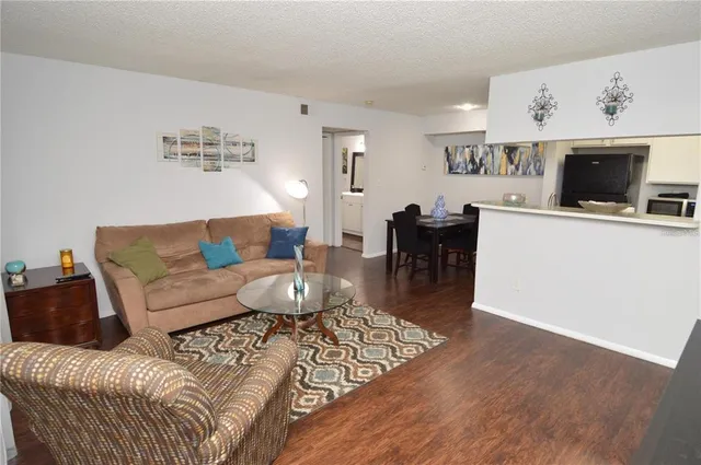 $165,000 | 8718 Mallard Reserve Drive, Unit 104, Tampa, FL 33614