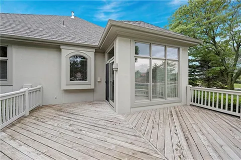 $1,195,000 | 16890 Meadow Lane, Loch Lloyd, MO 64012