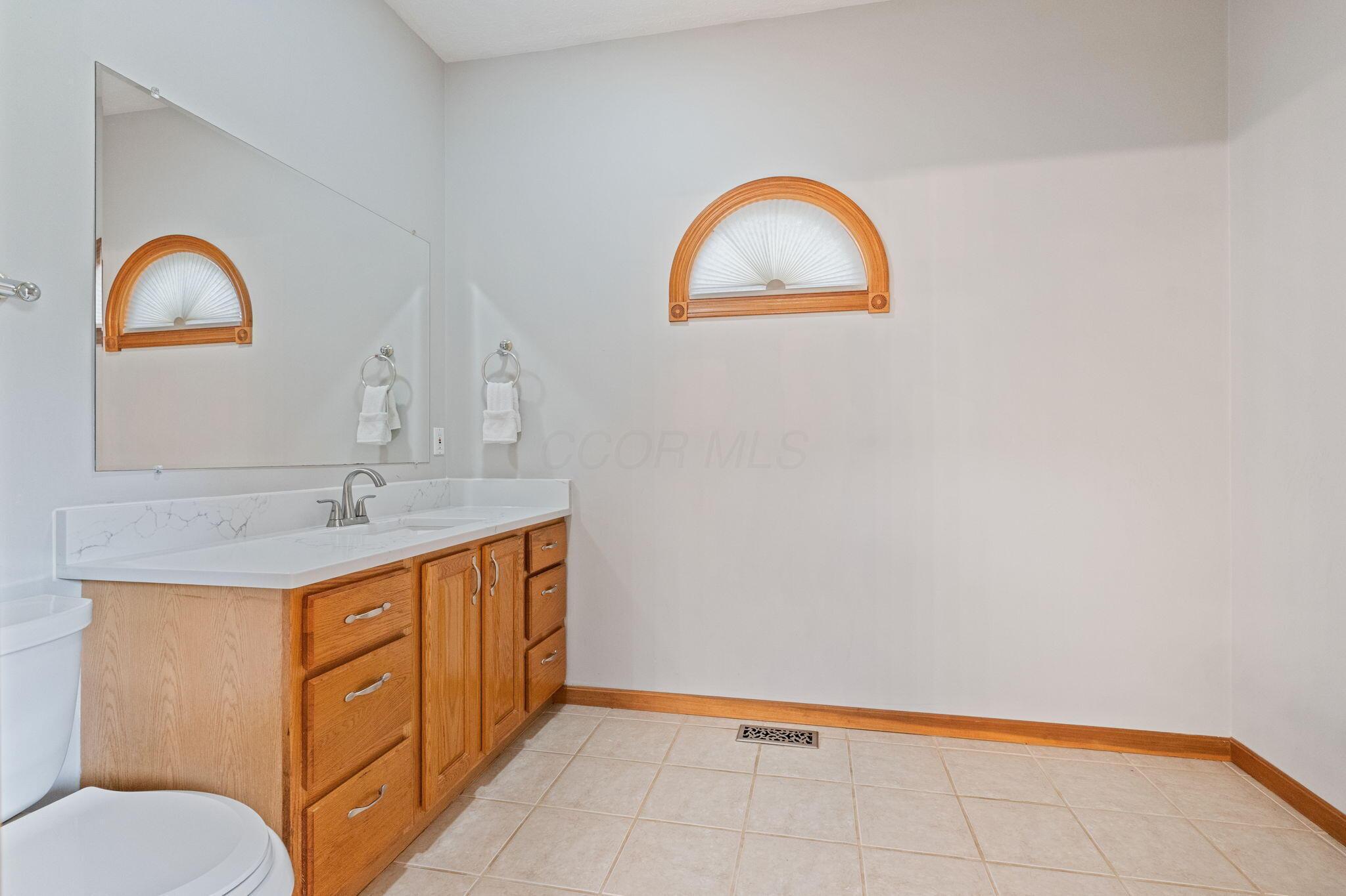 12907 Woodtown Road Galena, OH 43021 - Photo 63 of 117 Primary Bathroom