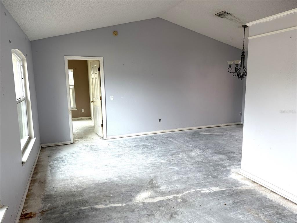 3208 Kings Ridge Terrace Deltona, FL 32725 - Photo 2 of 13 Gallery Image 2