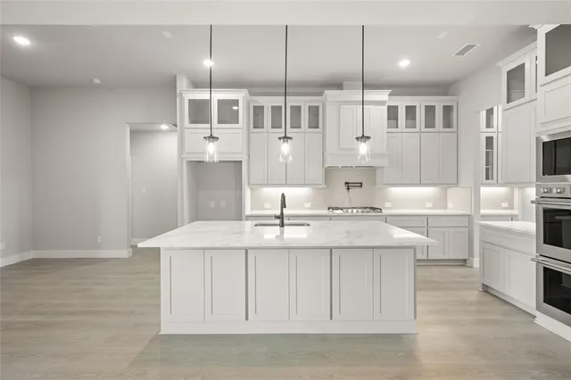 $784,812 | 231 Penrose Drive, Ovilla, TX 75154