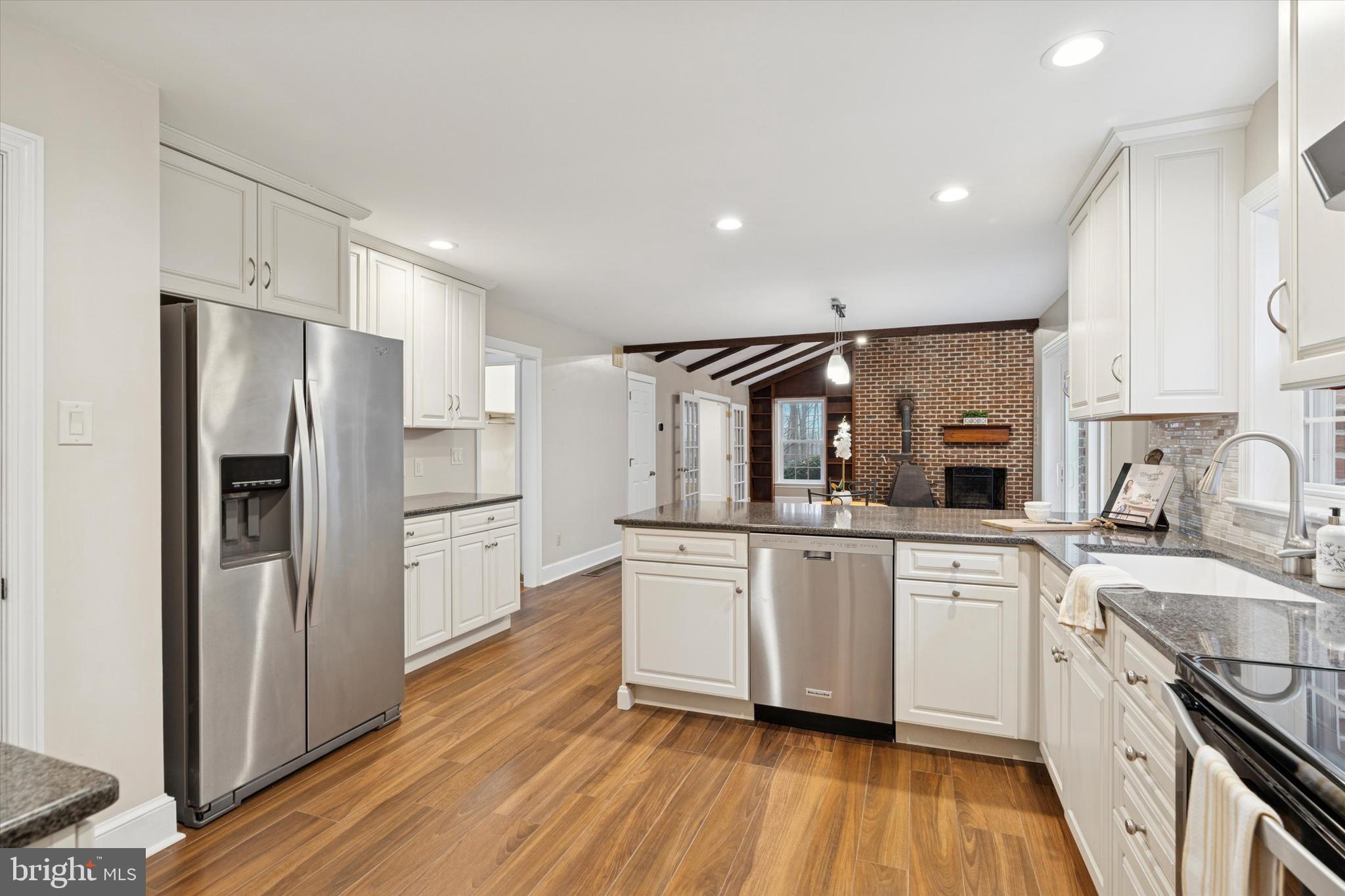 2435 Saint Peters Road Pottstown, PA 19465 - Photo 19 of 42