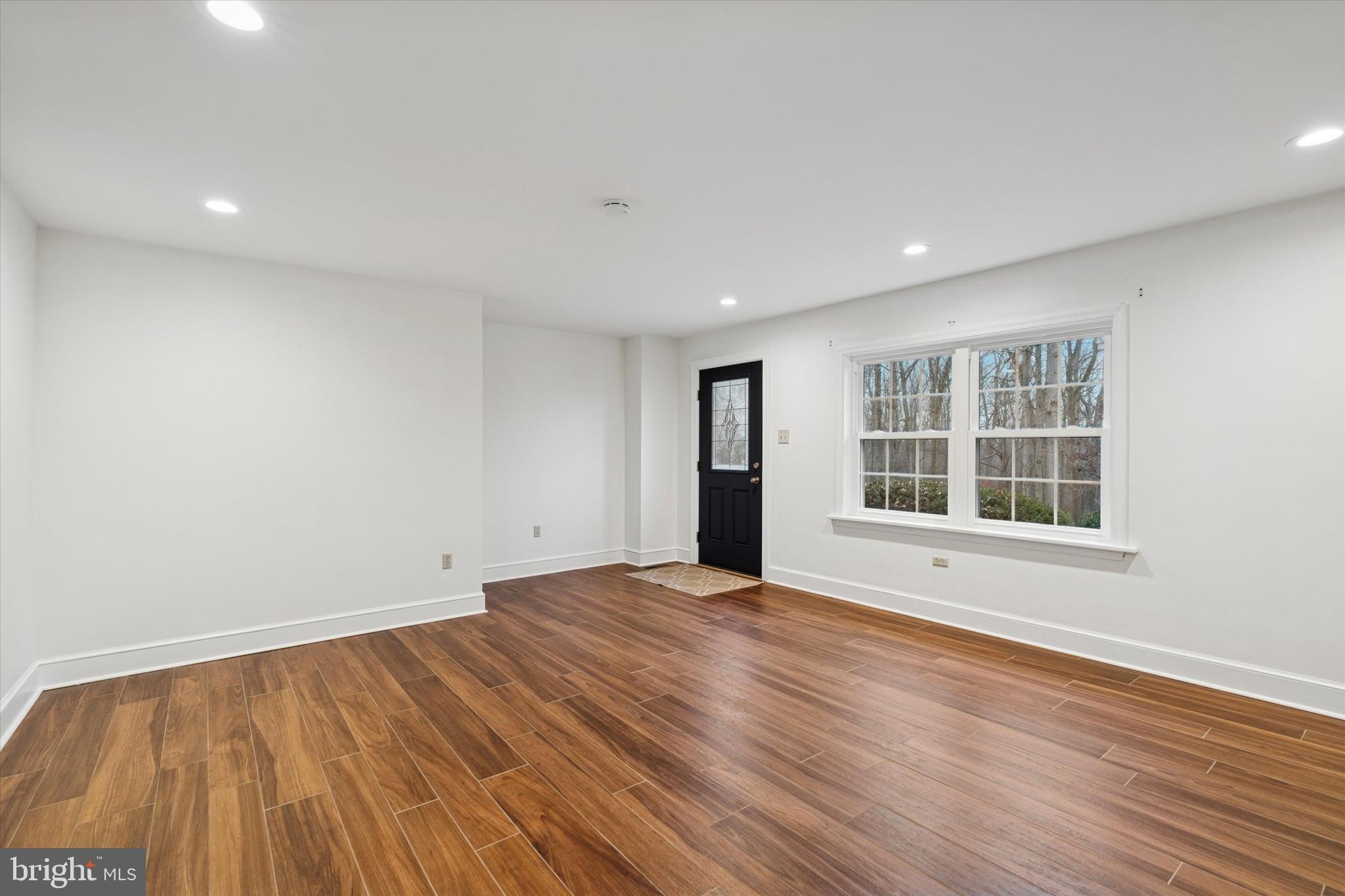 2435 Saint Peters Road Pottstown, PA 19465 - Photo 10 of 42