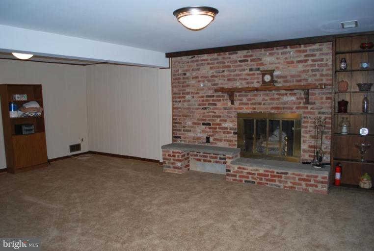 10602 Glenwild Road Silver Spring, MD 20901 - Photo 18 of 20 Family Room #2