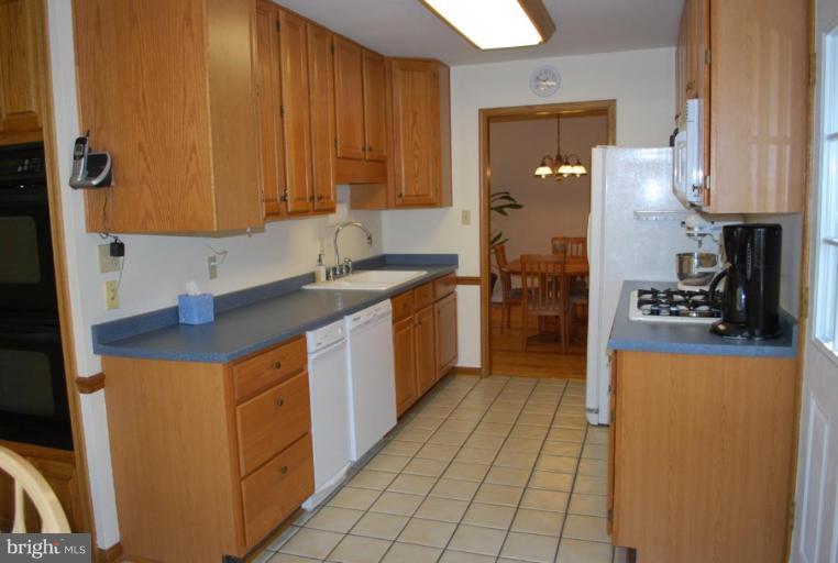 10602 Glenwild Road Silver Spring, MD 20901 - Photo 9 of 20 Kitchen #2