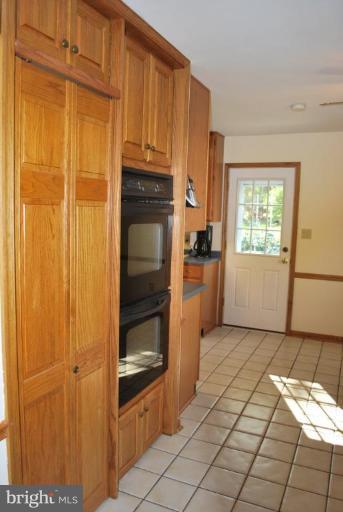 10602 Glenwild Road Silver Spring, MD 20901 - Photo 10 of 20 Kitchen #3