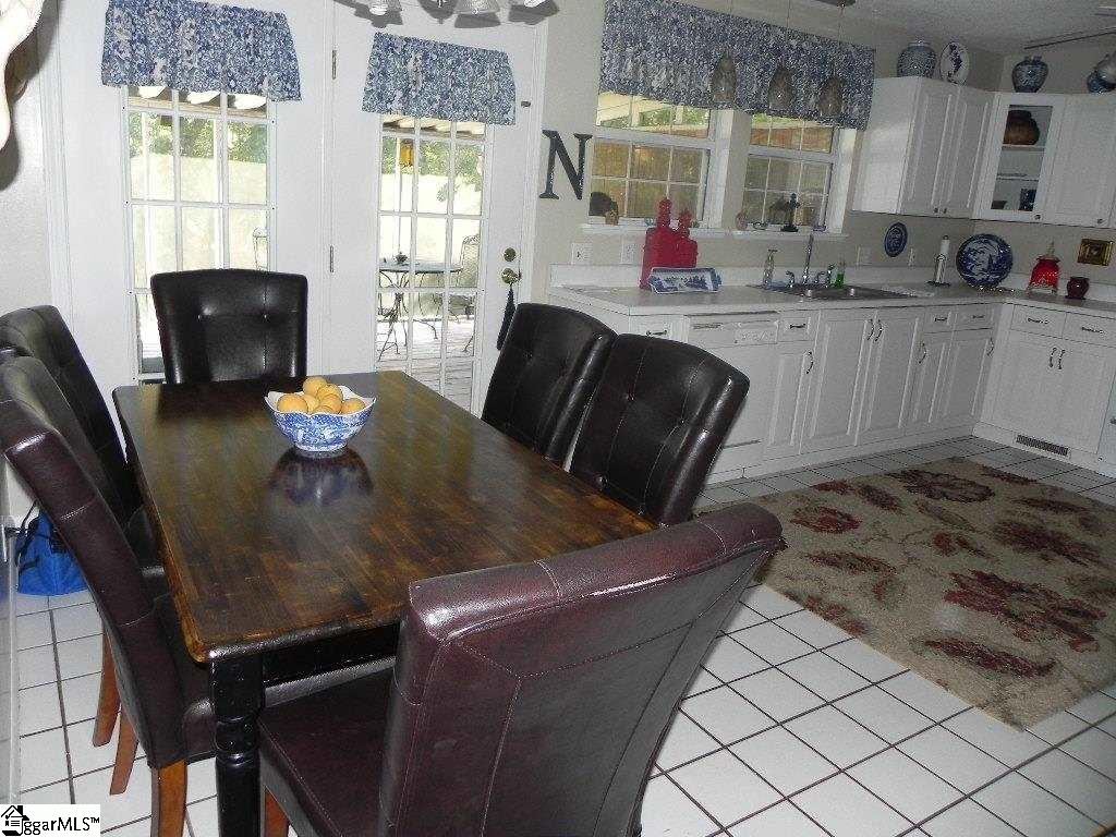 831 Scuffletown Road Simpsonville, SC 29681 - Photo 14 of 30 Gallery Image 14