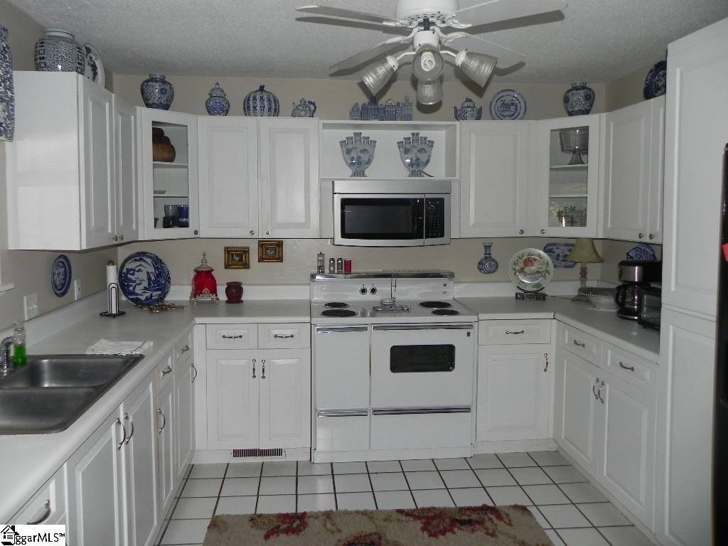 831 Scuffletown Road Simpsonville, SC 29681 - Photo 16 of 30 Gallery Image 16