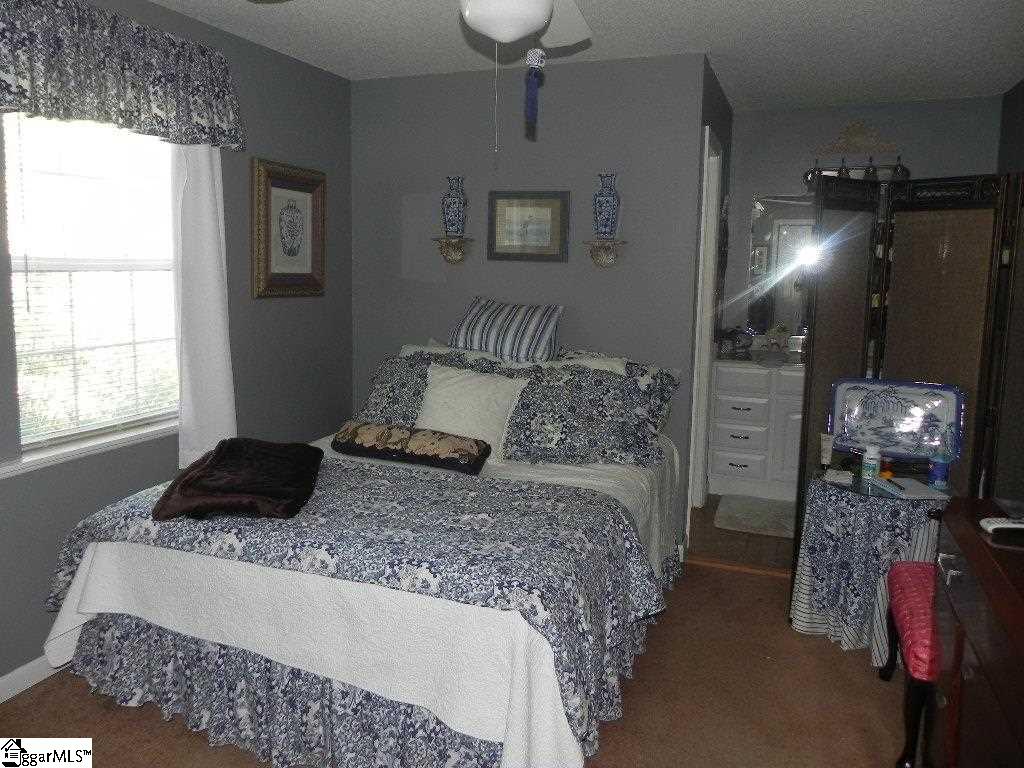 831 Scuffletown Road Simpsonville, SC 29681 - Photo 19 of 30 Gallery Image 19