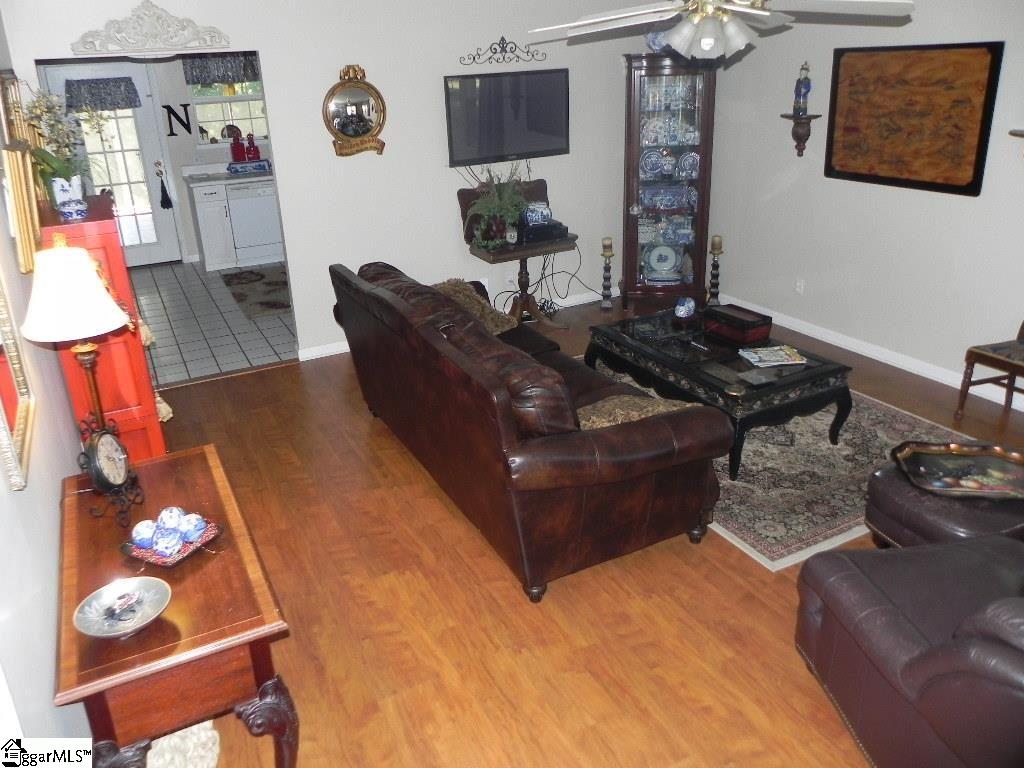 831 Scuffletown Road Simpsonville, SC 29681 - Photo 8 of 30 Gallery Image 8