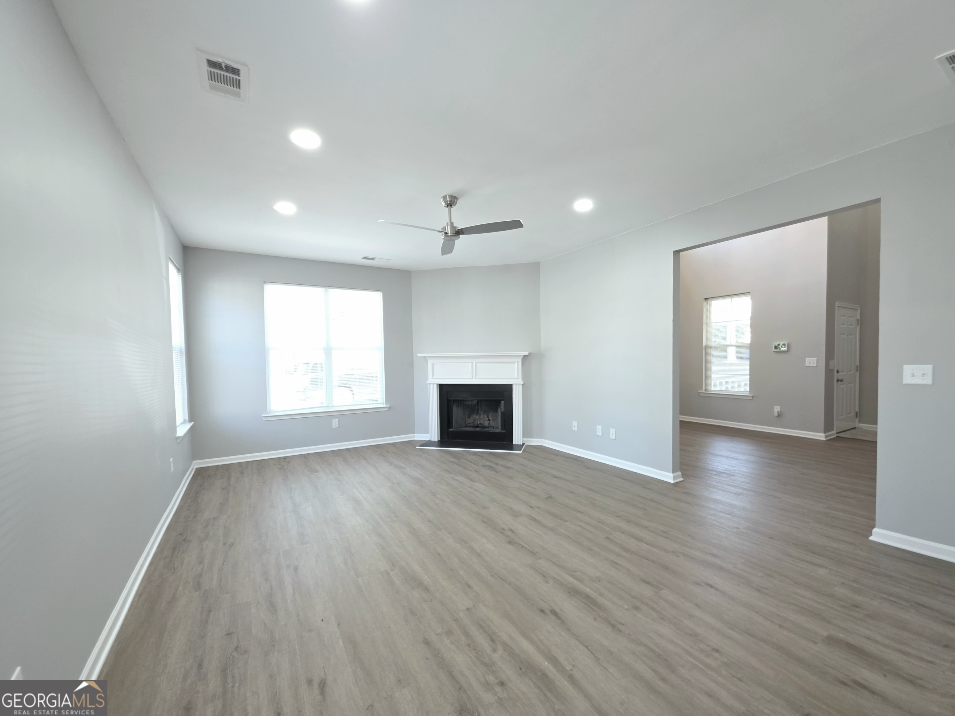 4748 Highpoint Way Atlanta, GA 30349 - Photo 6 of 28