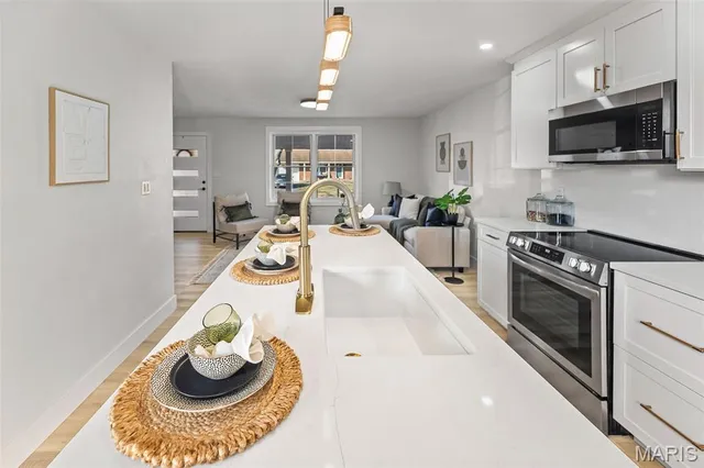 $259,900 | 4407 Thadway Drive, Alton, IL 62002