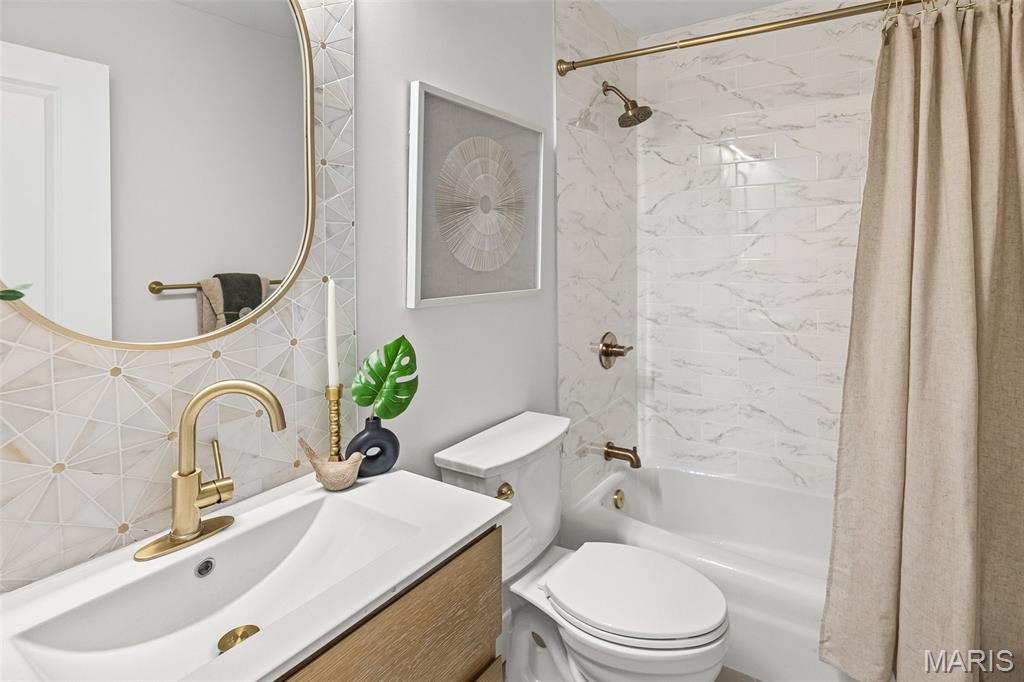 4407 Thadway Drive Alton, IL 62002 - Photo 19 of 36