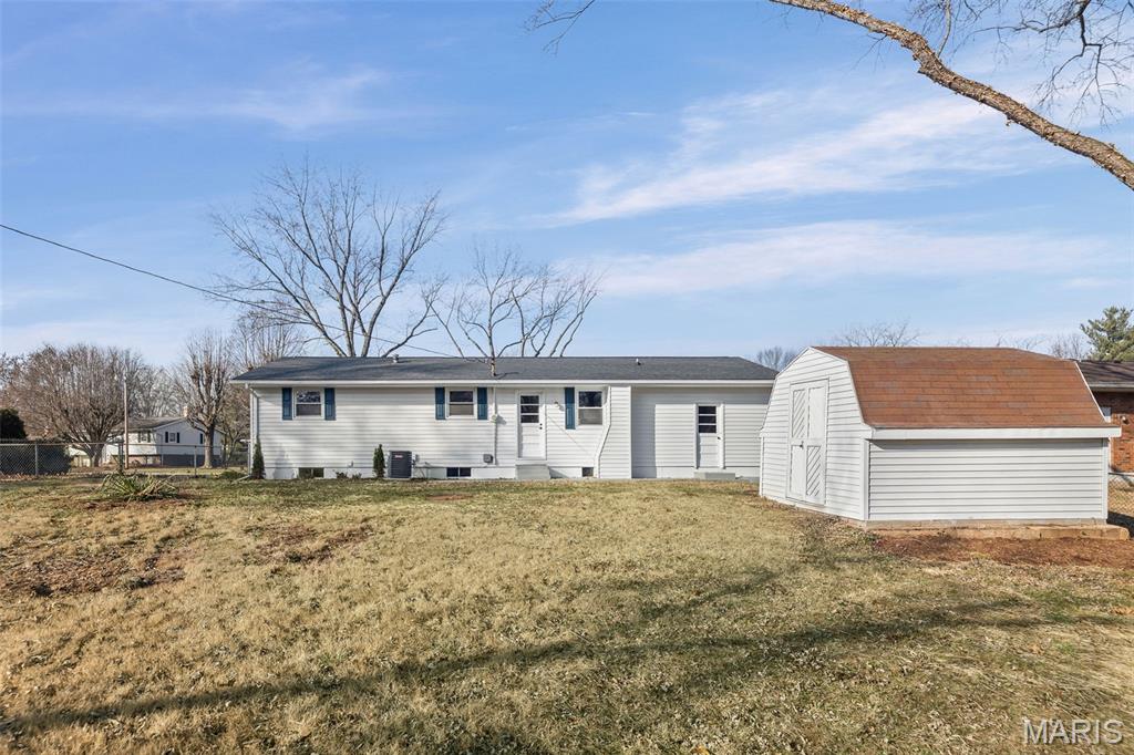 4407 Thadway Drive Alton, IL 62002 - Photo 6 of 36