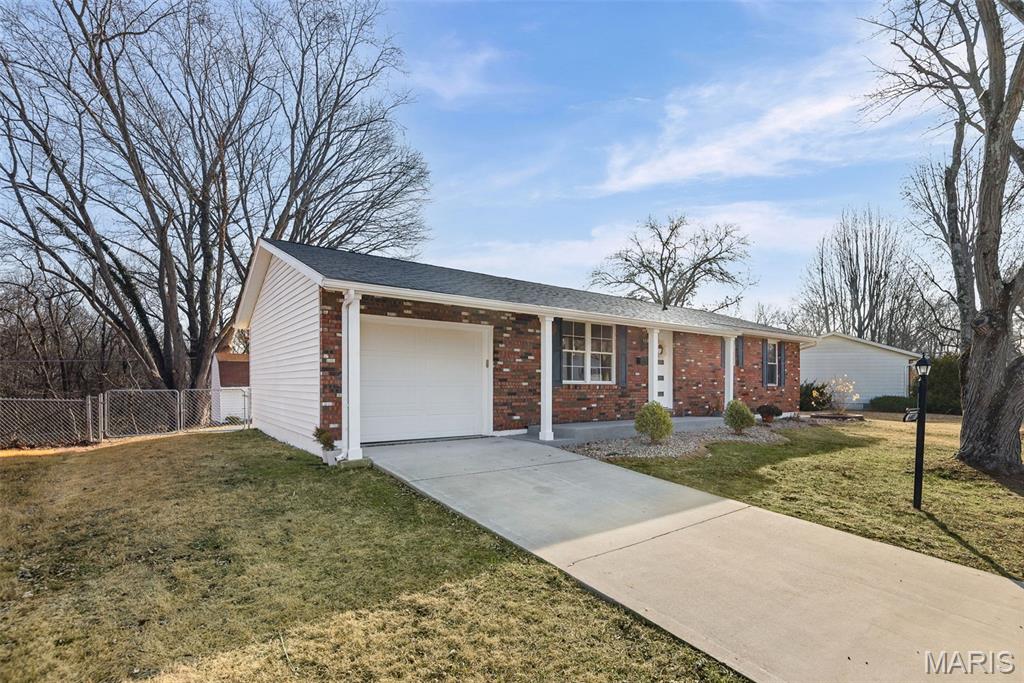 4407 Thadway Drive Alton, IL 62002 - Photo 7 of 36