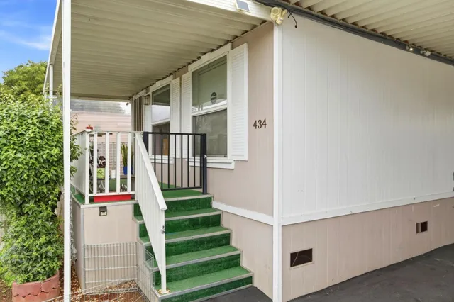 $379,000 | 2580 Senter Road, Unit 434, San Jose, CA 95111