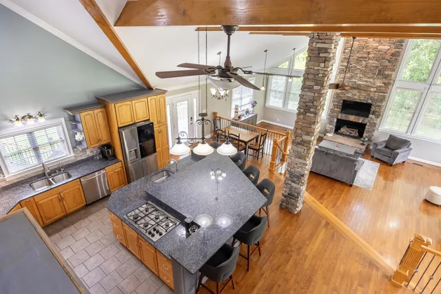 $1,400,000 | 3195 Ladd Springs Road Southeast, Old Fort, TN 37362