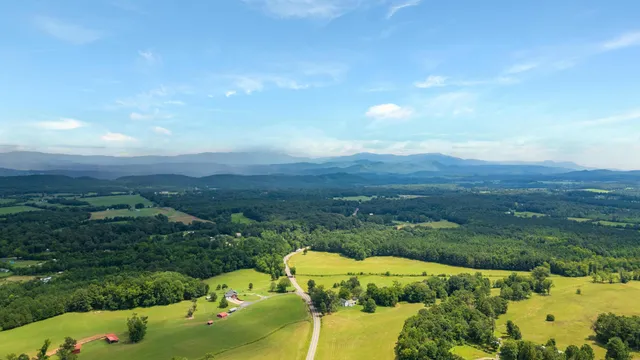 $1,400,000 | 3195 Ladd Springs Road Southeast, Old Fort, TN 37362