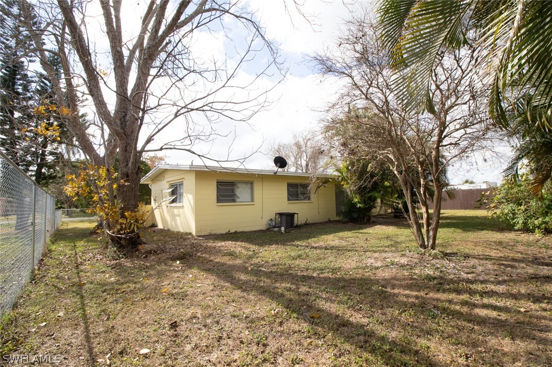 203 Jersey Road West Lehigh Acres, FL 33936 - Photo 27 of 27 Gallery Image 27