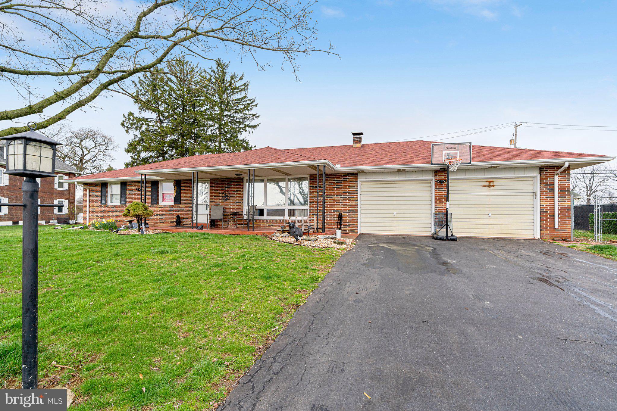 428 Snyder Road Reading, PA 19605 - Photo 1 of 36 Gallery Image 1