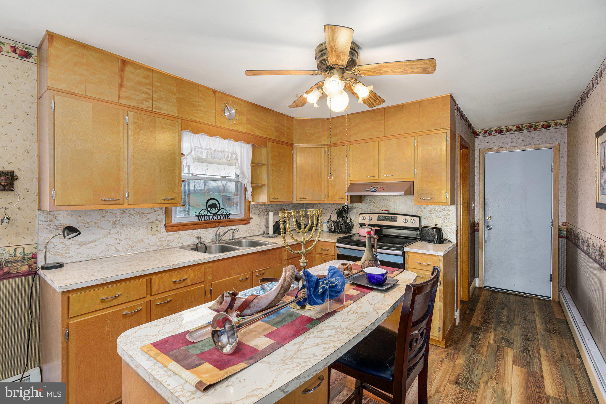 428 Snyder Road Reading, PA 19605 - Photo 18 of 36 Gallery Image 18
