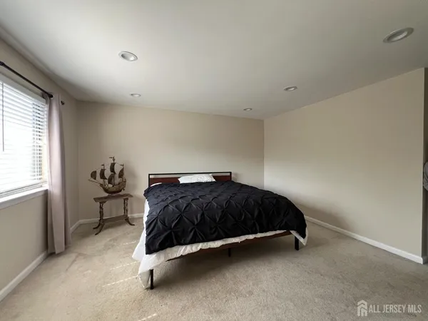 $469,000 | 143 Wilcox Court, Old Bridge, NJ 07747