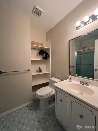 $469,000 | 143 Wilcox Court, Old Bridge, NJ 07747