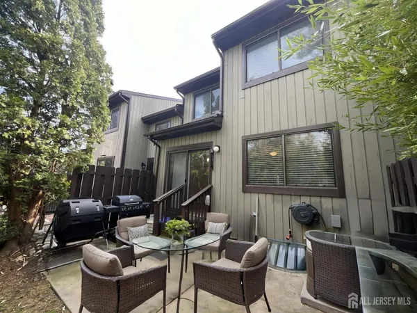 $469,000 | 143 Wilcox Court, Old Bridge, NJ 07747